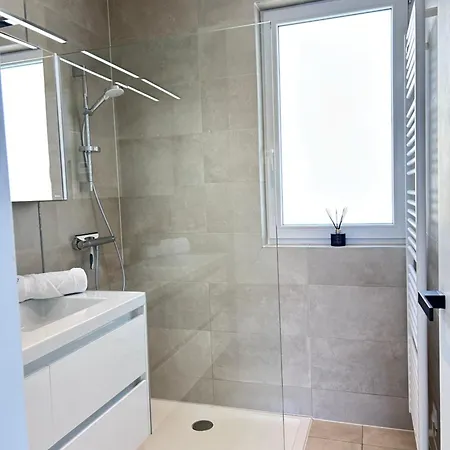 Serenity1201 * أوستيند